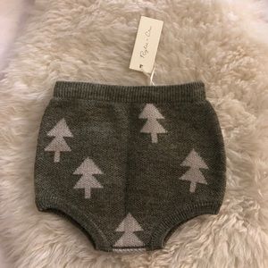 Rylee + Cru Forest North Bloomers